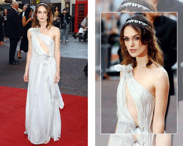 娱乐圈当中明星是平胸的_明星平胸有哪些_娱乐圈平胸女星有谁