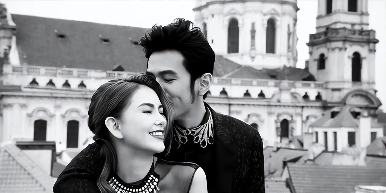 昆凌微博P图事件 周杰伦辟谣分析_微博各大明星黑料是真的吗还是假的,_周杰伦出轨昆凌 多人运动绯闻